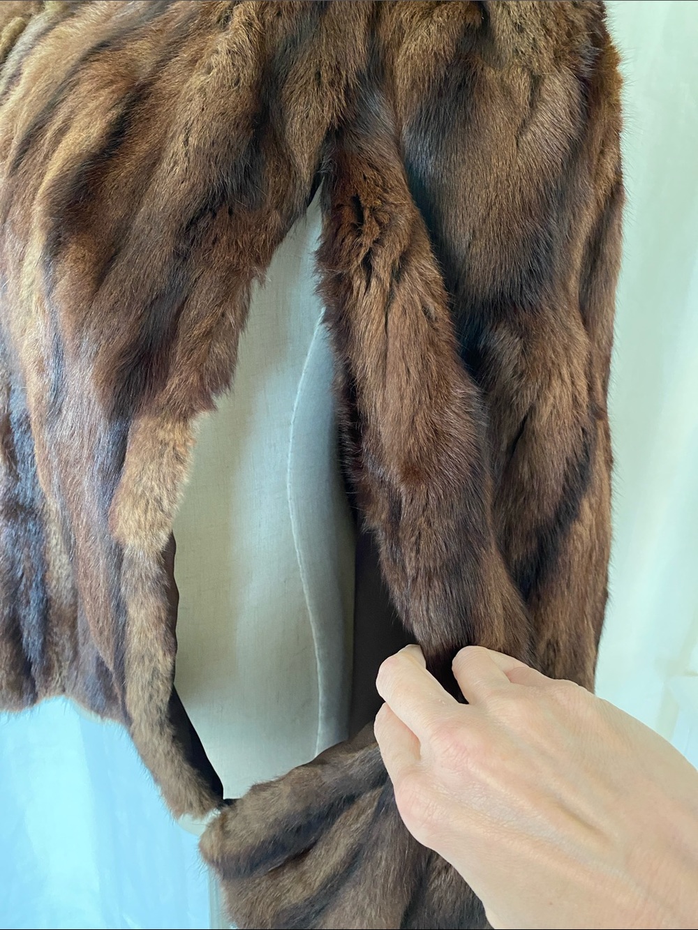 Mink Fur Cape/Stole Coat - Picture 6 of 12